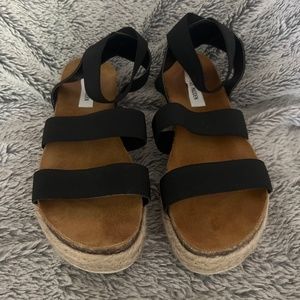 Steve Madden platform sandals